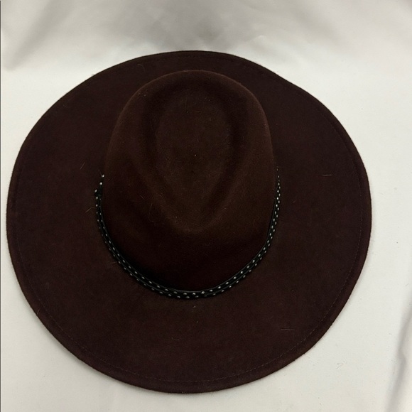 Universal Thread Accessories - Universal Thread Womens Sun Hat Wool Felt Studded